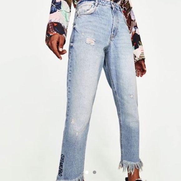 Zara trafaluc high waist distressed mom jeans - Picture 1 of 2